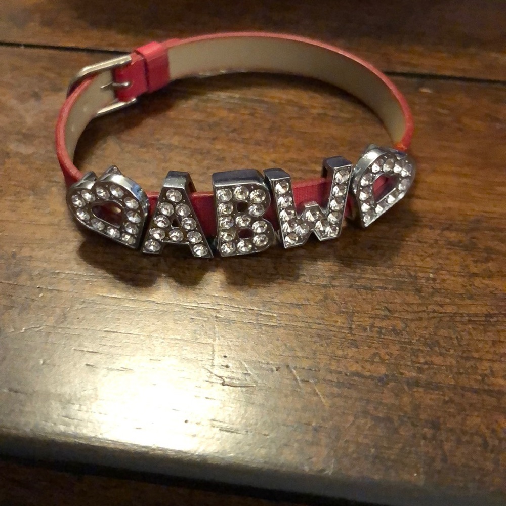 Flat charm bracelet